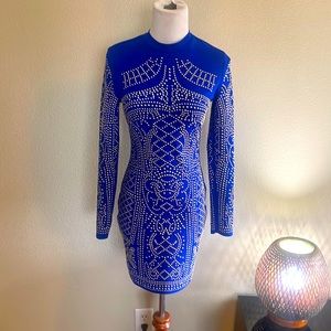 Beautiful Royal blue long sleeve dress